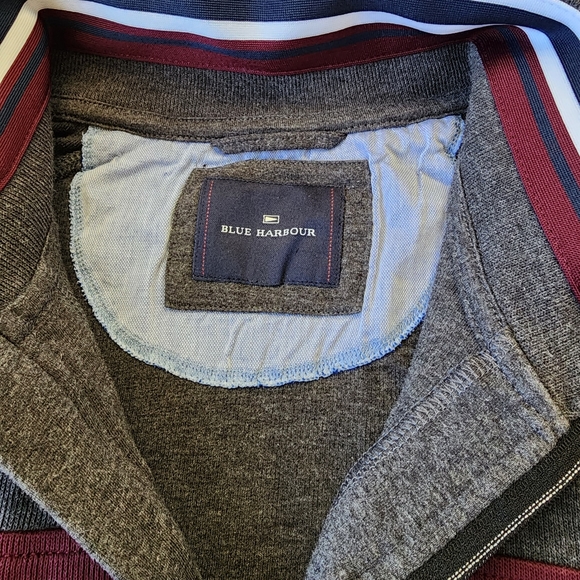 Marc's and Spencer ¼ Zip Sweater - Picture 5 of 6